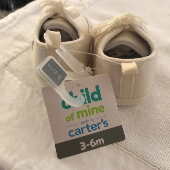 Carters - Picture 2 of 6